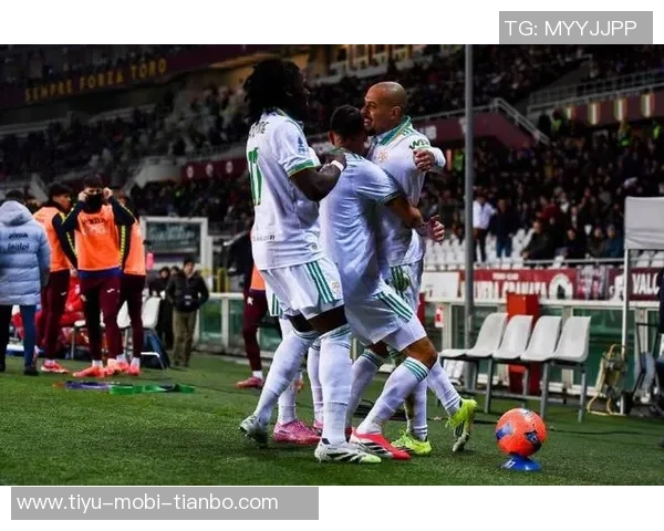 伦施称赞马伦为顶级球员生日助攻助力球队胜利 伦施称赞马伦为顶级球员生日助攻助力球队胜利